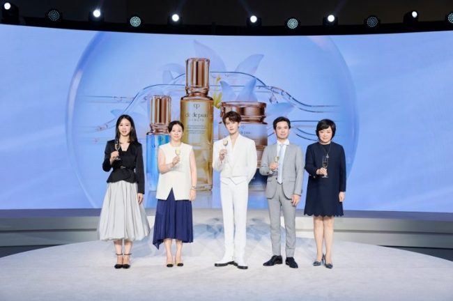 1756713509-eb06733888f93dd